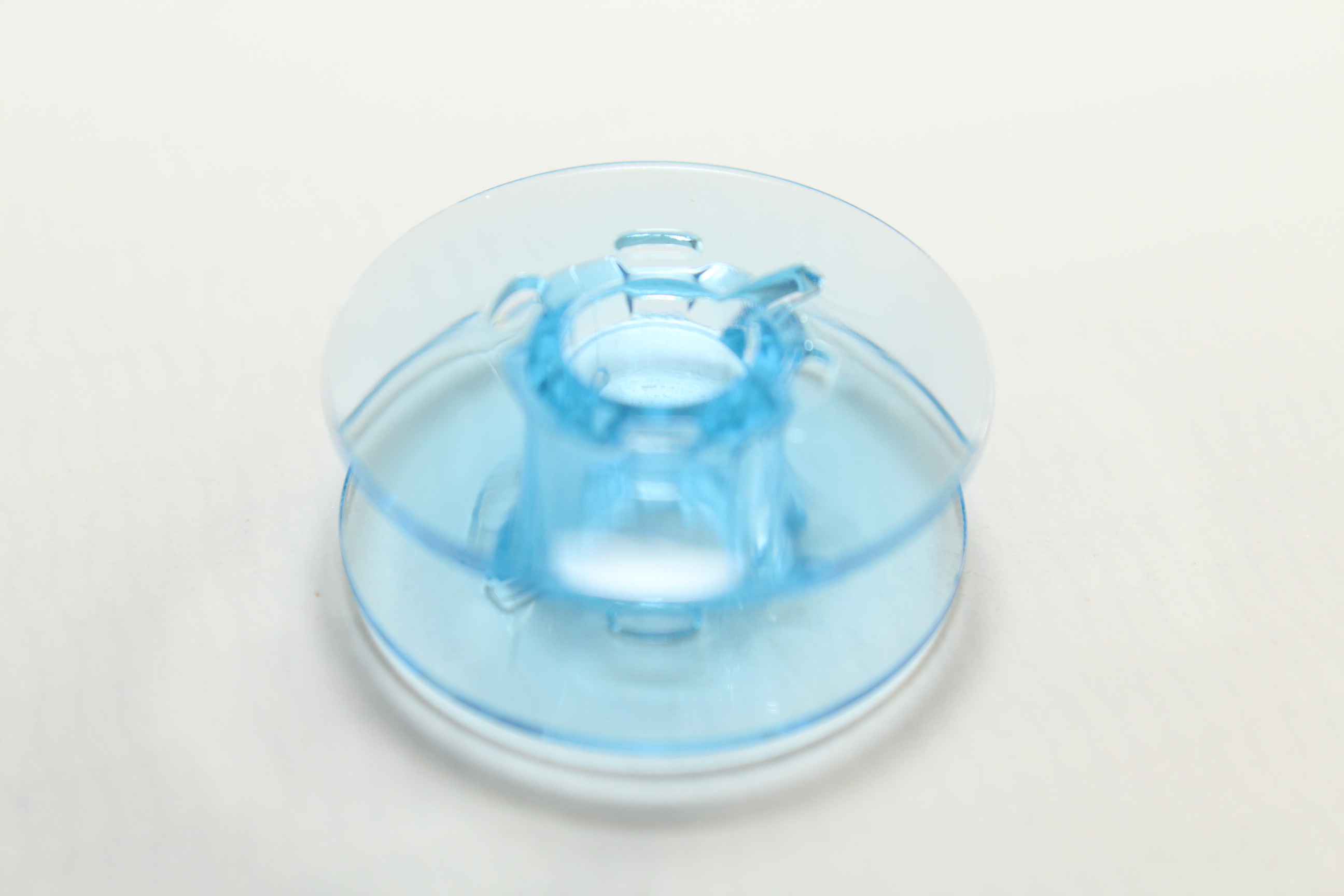 25 Spulen Box für PFAFF Modelle (blaue) mit Stahl-Greifer und -Spulenkapsel