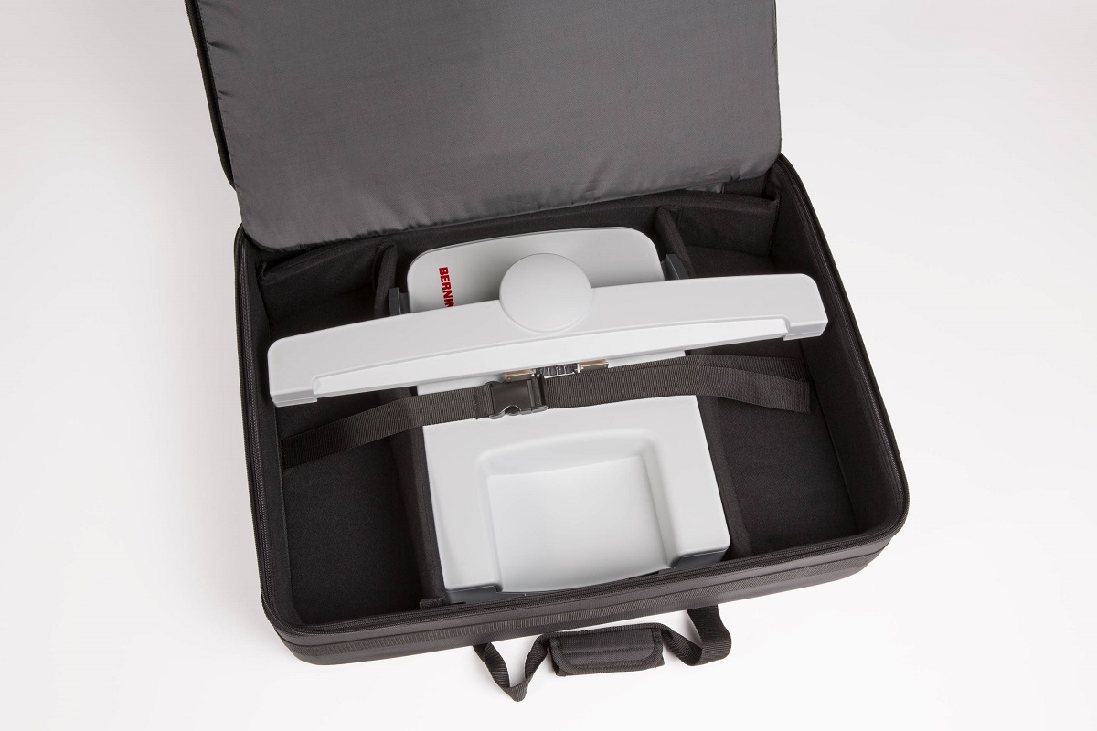 BERNINA Kombi Paket Trolley XL und Stickmodultasche XL für die 7er und 8er Serie