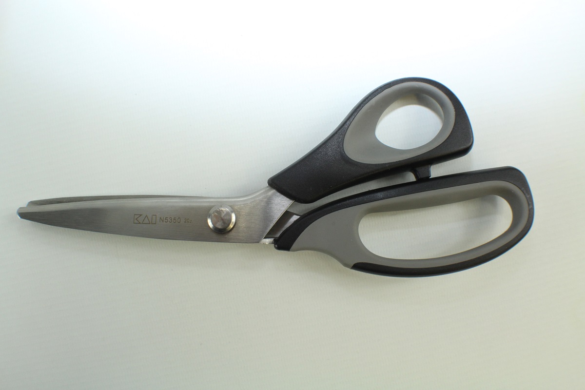 KAI N5350 Zackenschere 23 cm