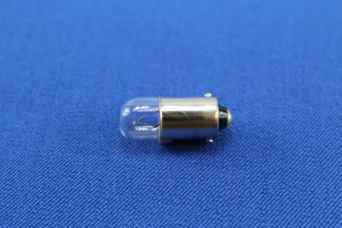 Glühbirne Steckfassung 4W/6V für ältere Bernina