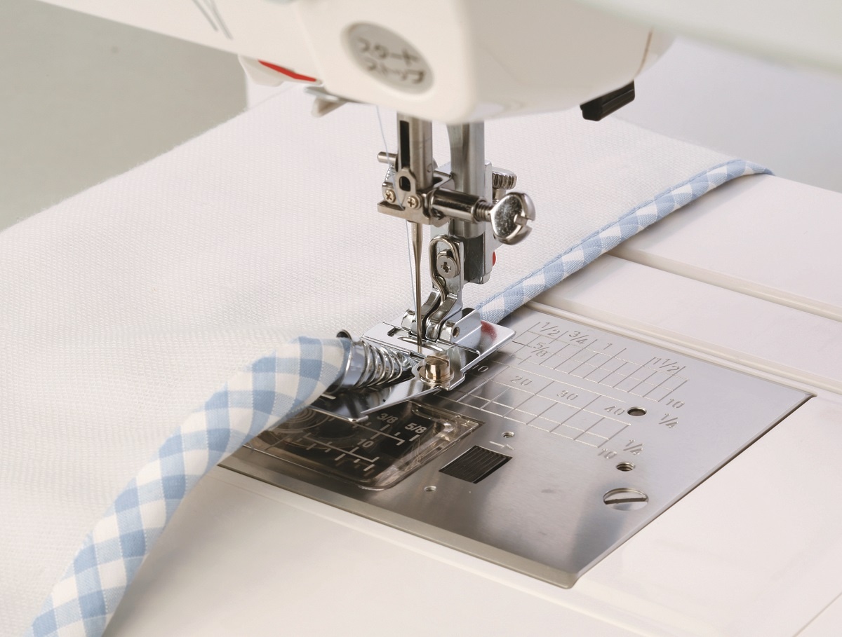 ELNA / JANOME Schrägbandeinfasser für ungefalztes Schrägband 24mm (für Umlaufgreifer bis 7mm)