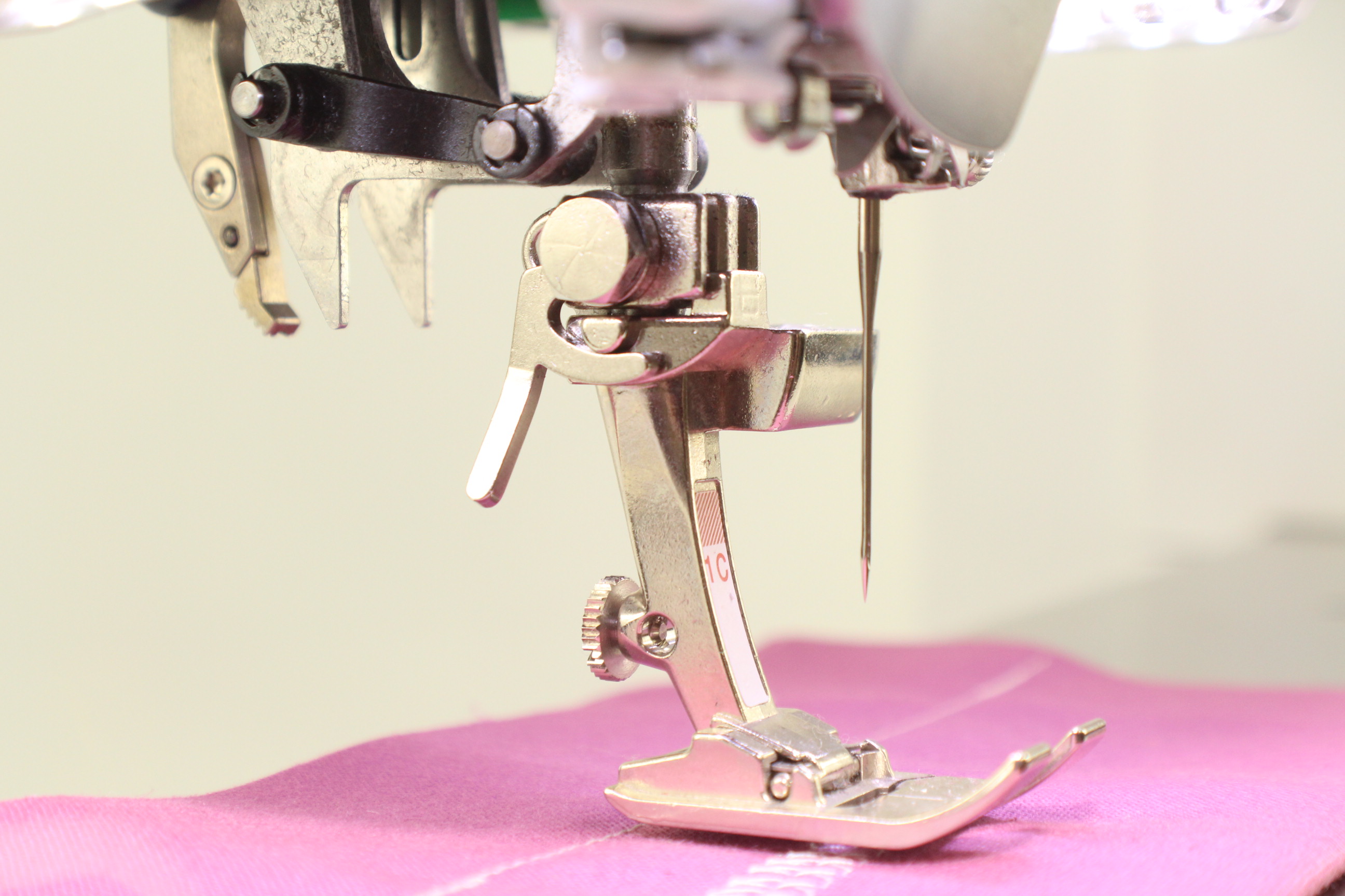 Bernina 830 - mit Stickmodul