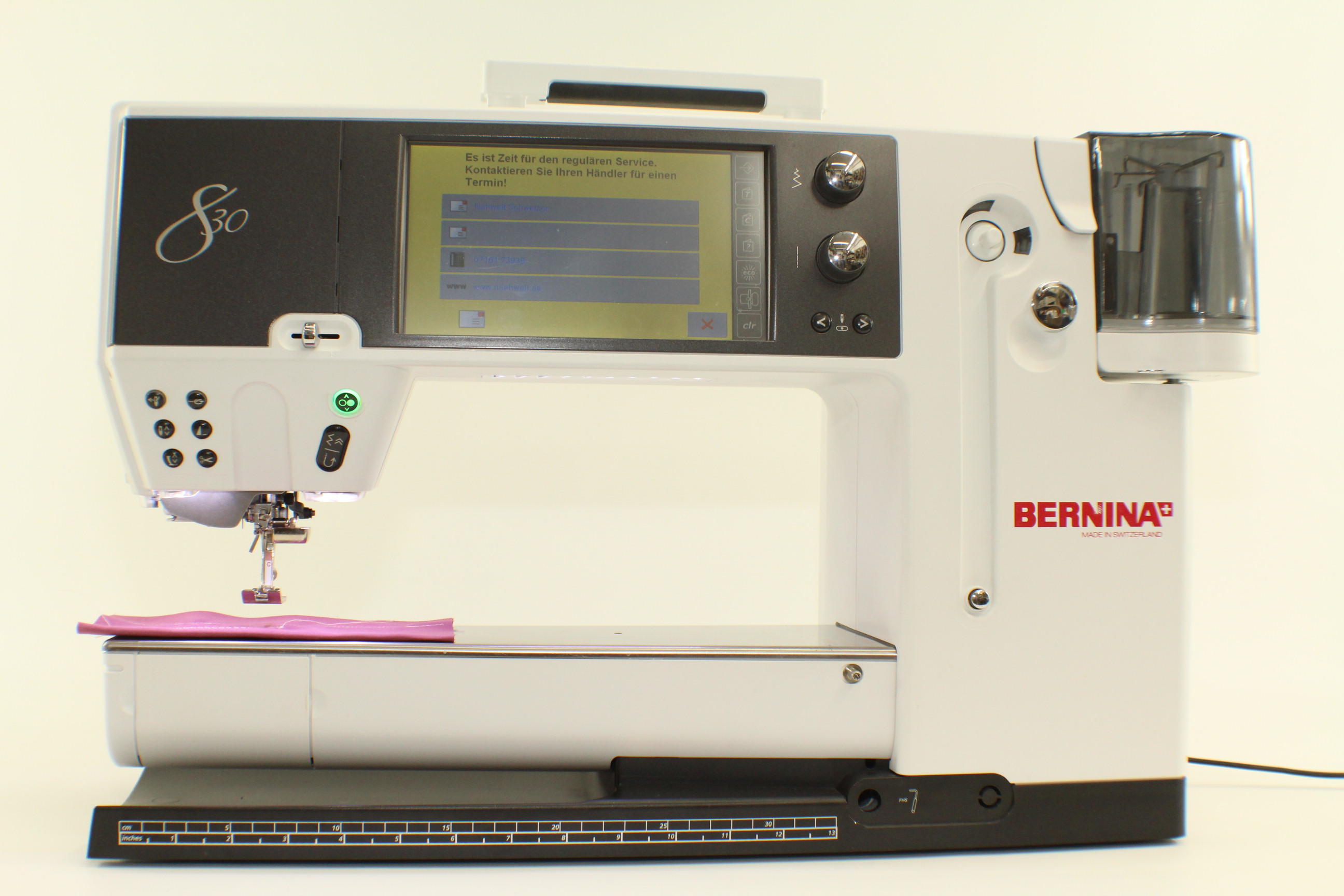 Bernina 830 - mit Stickmodul