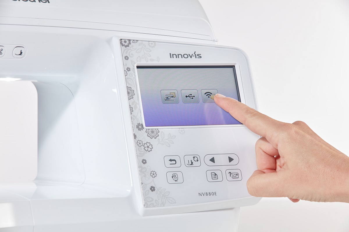 brother Innov-is NV880E 