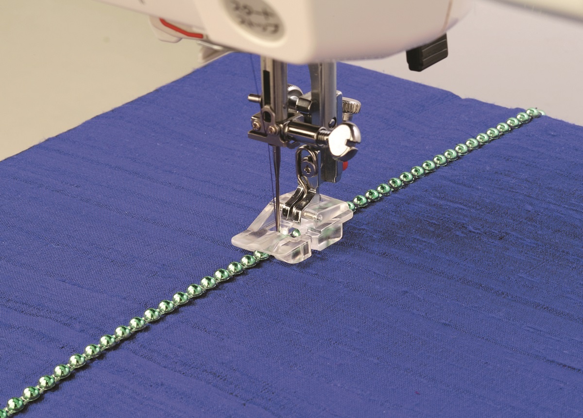 ELNA / JANOME Perlenaufnähfuss für Perlen in der Größe von 2,5 mm bis 4 mm