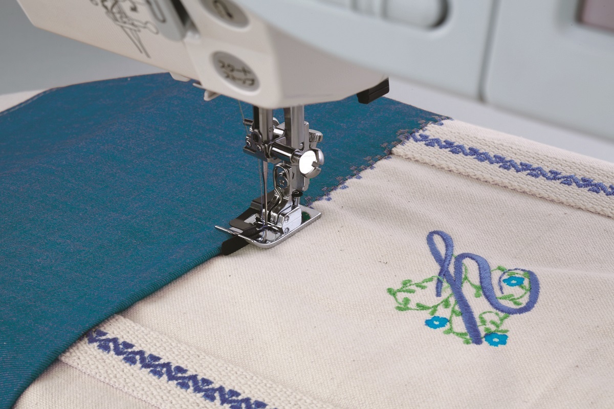 ELNA / JANOME Nahtschattenfuss (7mm Stichbreite)