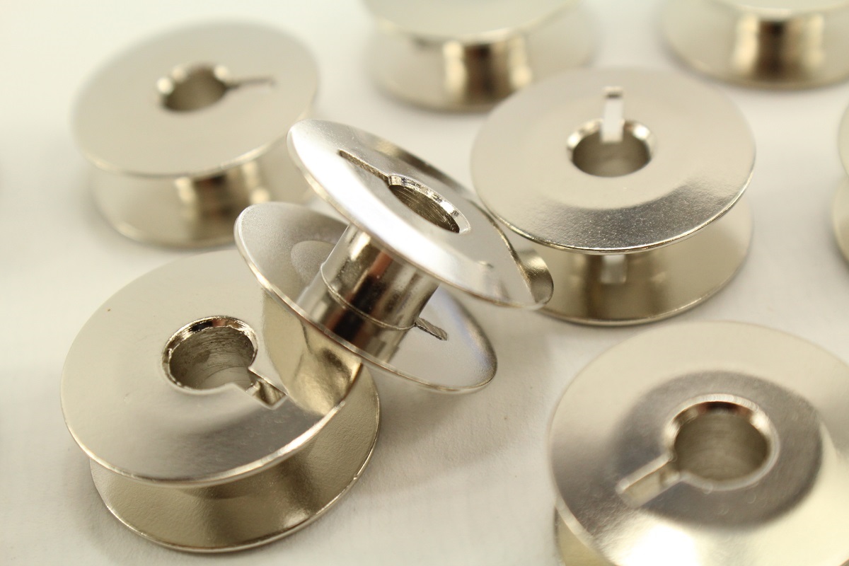 10 Spulen für PFAFF aus Metall ältere und neuere Modelle
