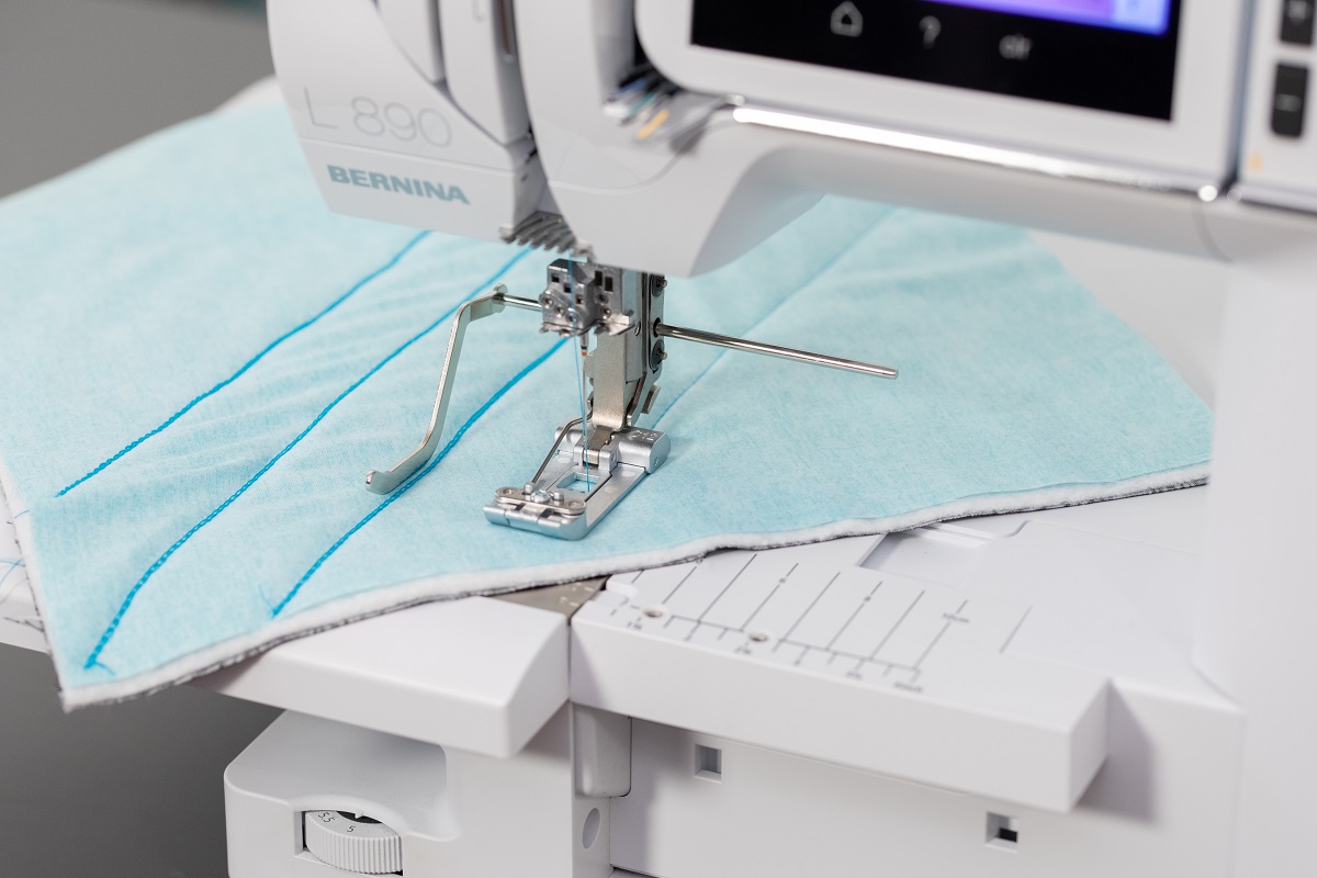 BERNINA Overlock/Coverstitch-Combo L890  Quilters Edition