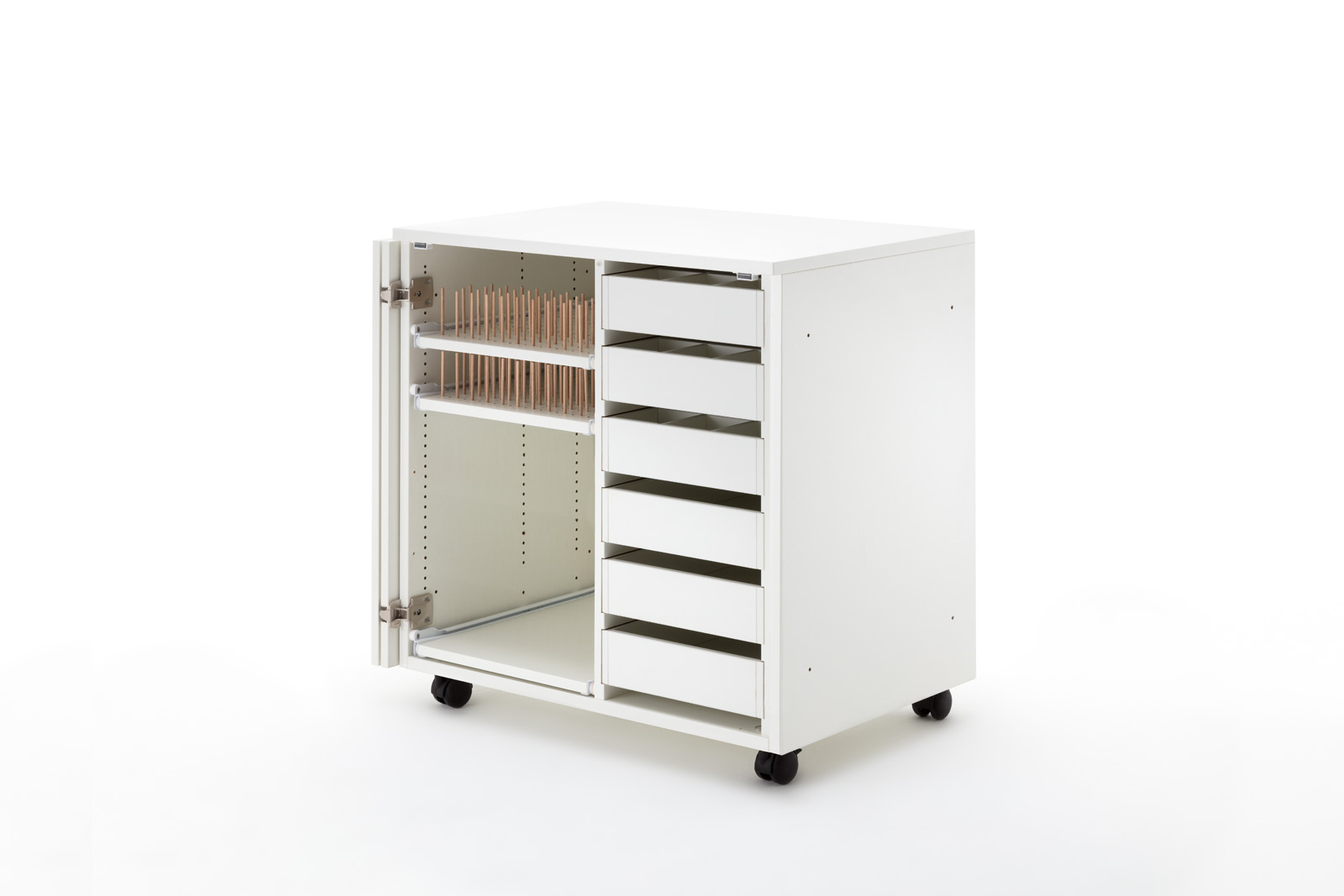 BASE locker (Tür links)