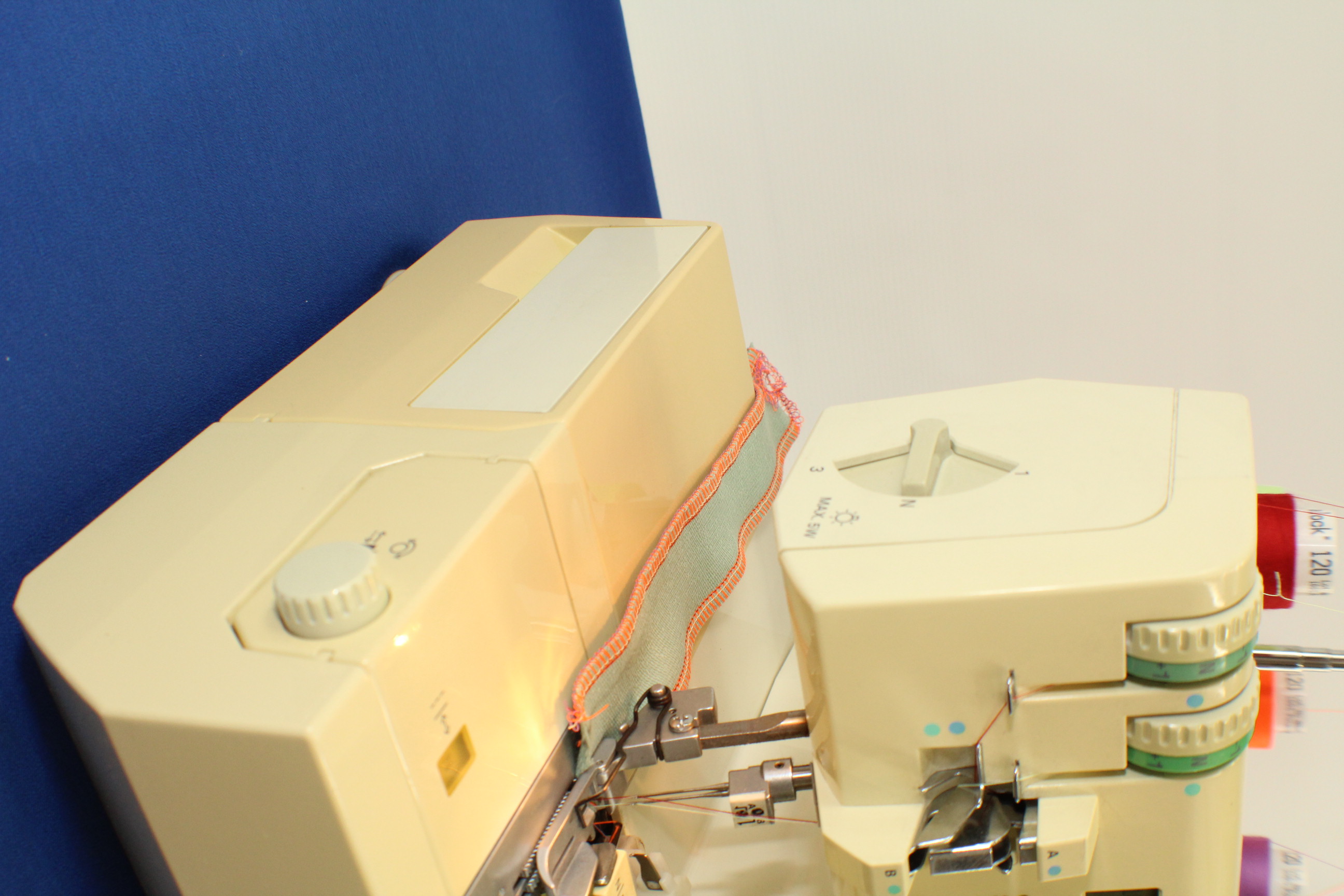 Pfaff Hobbylock 4860 gebraucht 